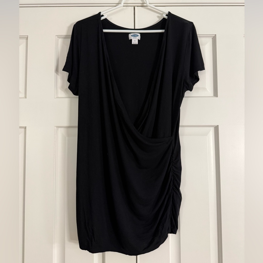 Old Navy Maternity & Nursing Black Crossover Short Sleeve Shirt Size XL